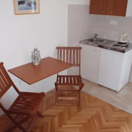 Seaside Apartman *