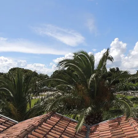 Seaside Apartment Makarska